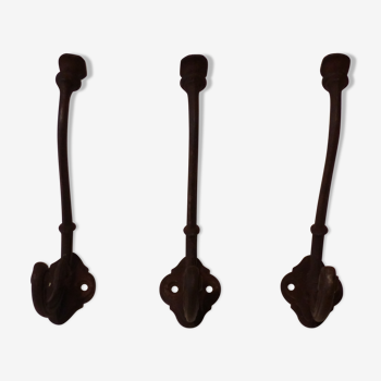Set of 3 hooks