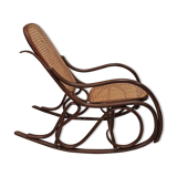Rocking-chair vintage pour enfant en rotin foncé et cannage, fauteuil à bascule