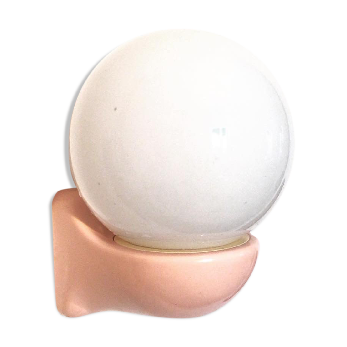 Pink wall lamp