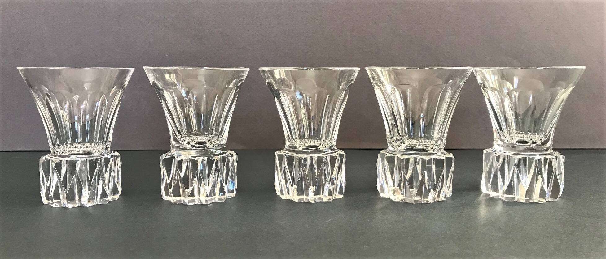 Small Saint Louis cut crystal glasses?