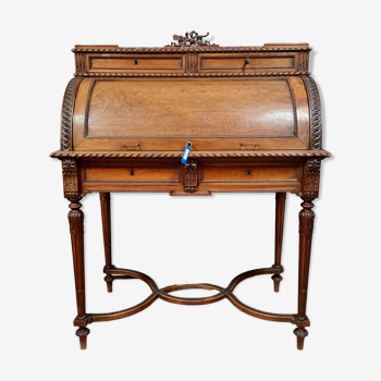 Bureau cylindre parisien Louis XVI en acajou blond vers 1850