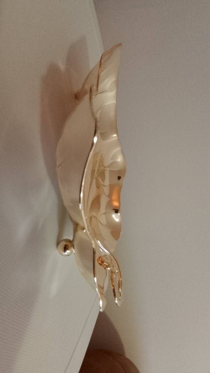 Silver leaf vine dish, silver-plated metal