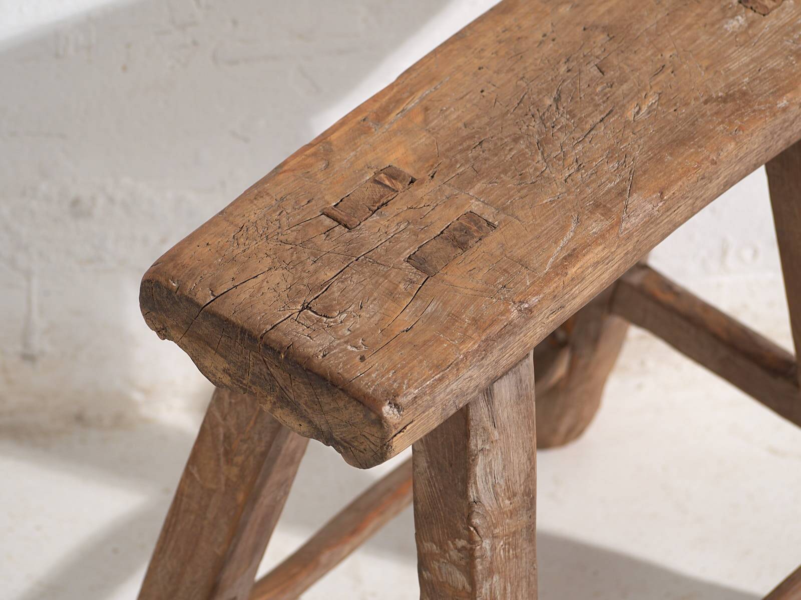 Pair of antique stools (circa 1900). Set of 2 pieces