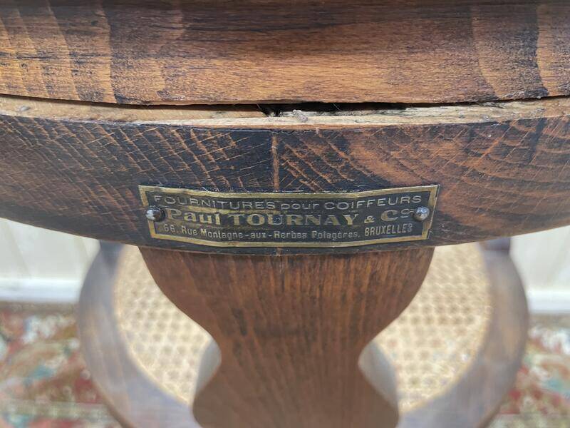 Fauteuil de coiffeur en cannnage Paul Tournay