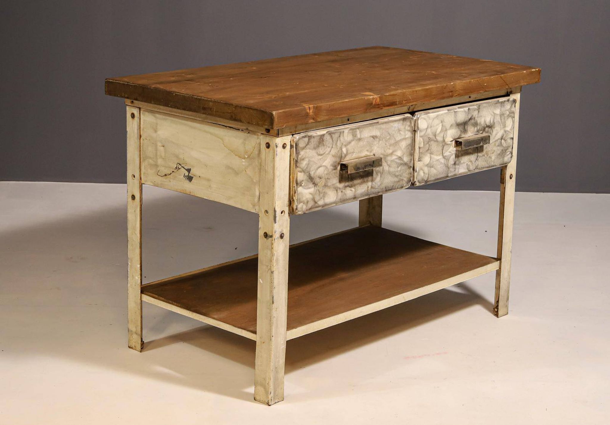 Table de cuisine en fer industriel des années 1950, Tchécoslovaquie