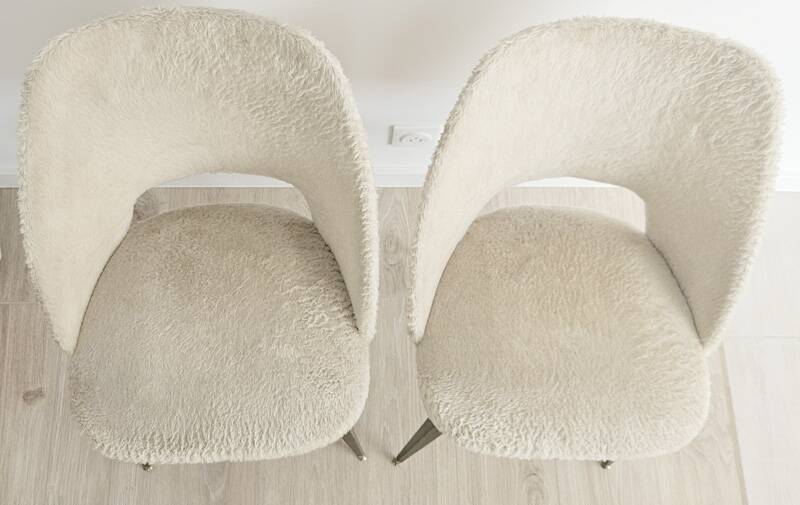 Vintage barrel chair pair – boucle fabric and brass splayed legs