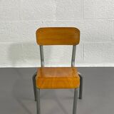Chaise d’écolier Mullca