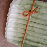 Plat à asperges en barbotine
