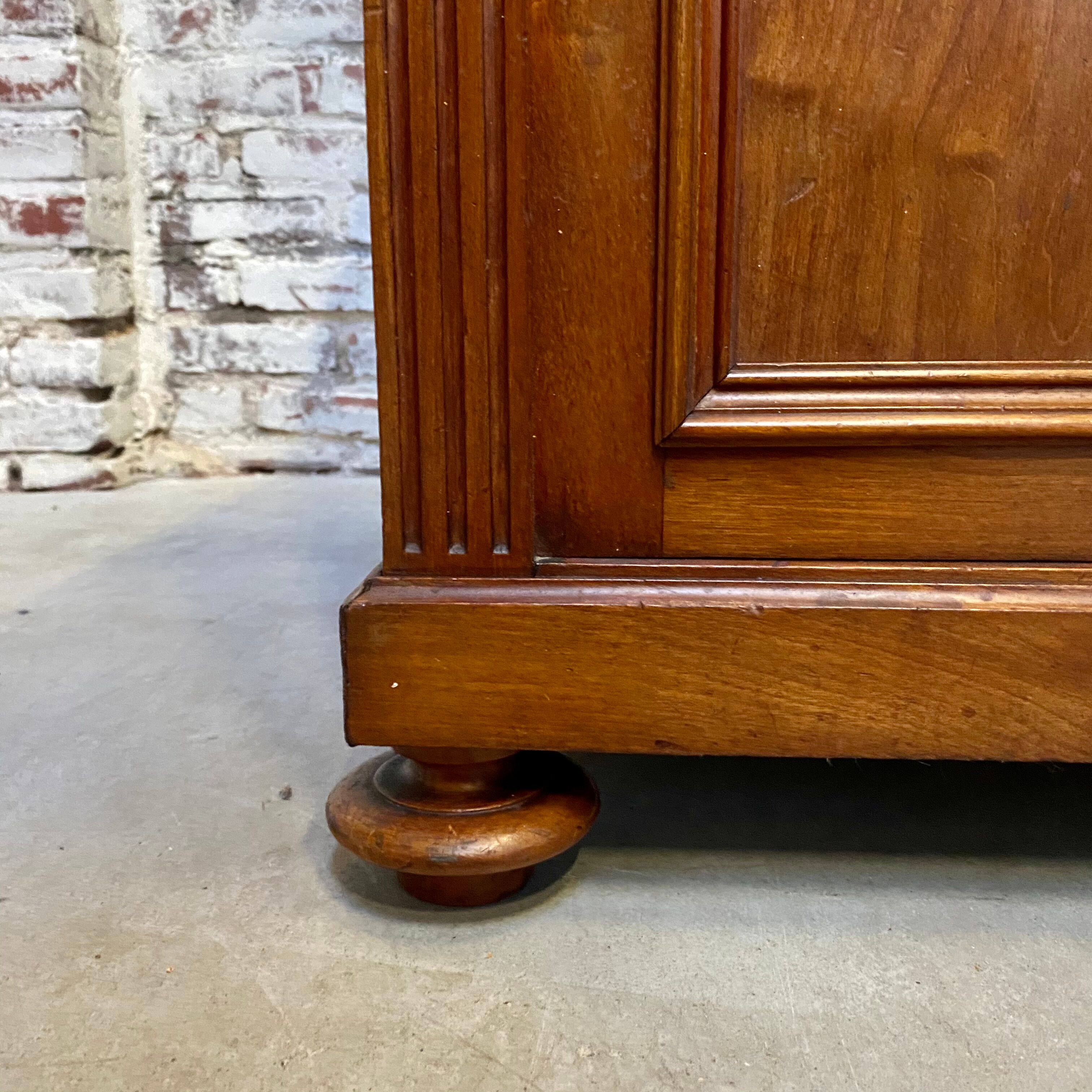 Commode anglaise antique en acajou