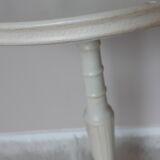 Round table, shabby chic pedestal table