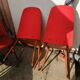 Lot de 6 chaises skaï rouges 1960 style scandinave