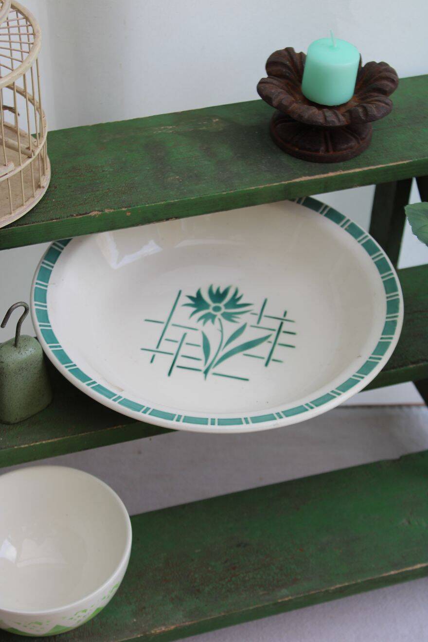 Wooden flower display stand