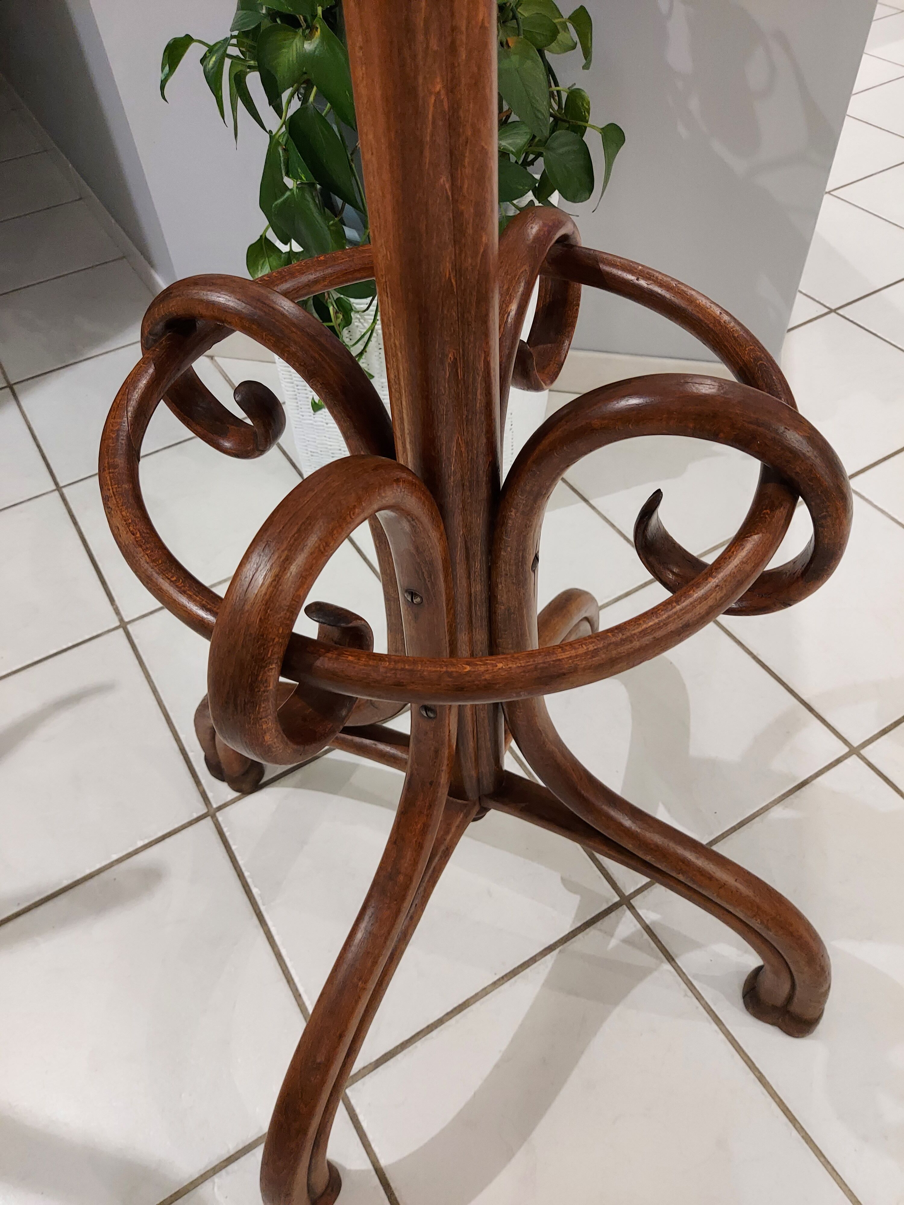 Peroquet coat rack by michael thonet 1900s