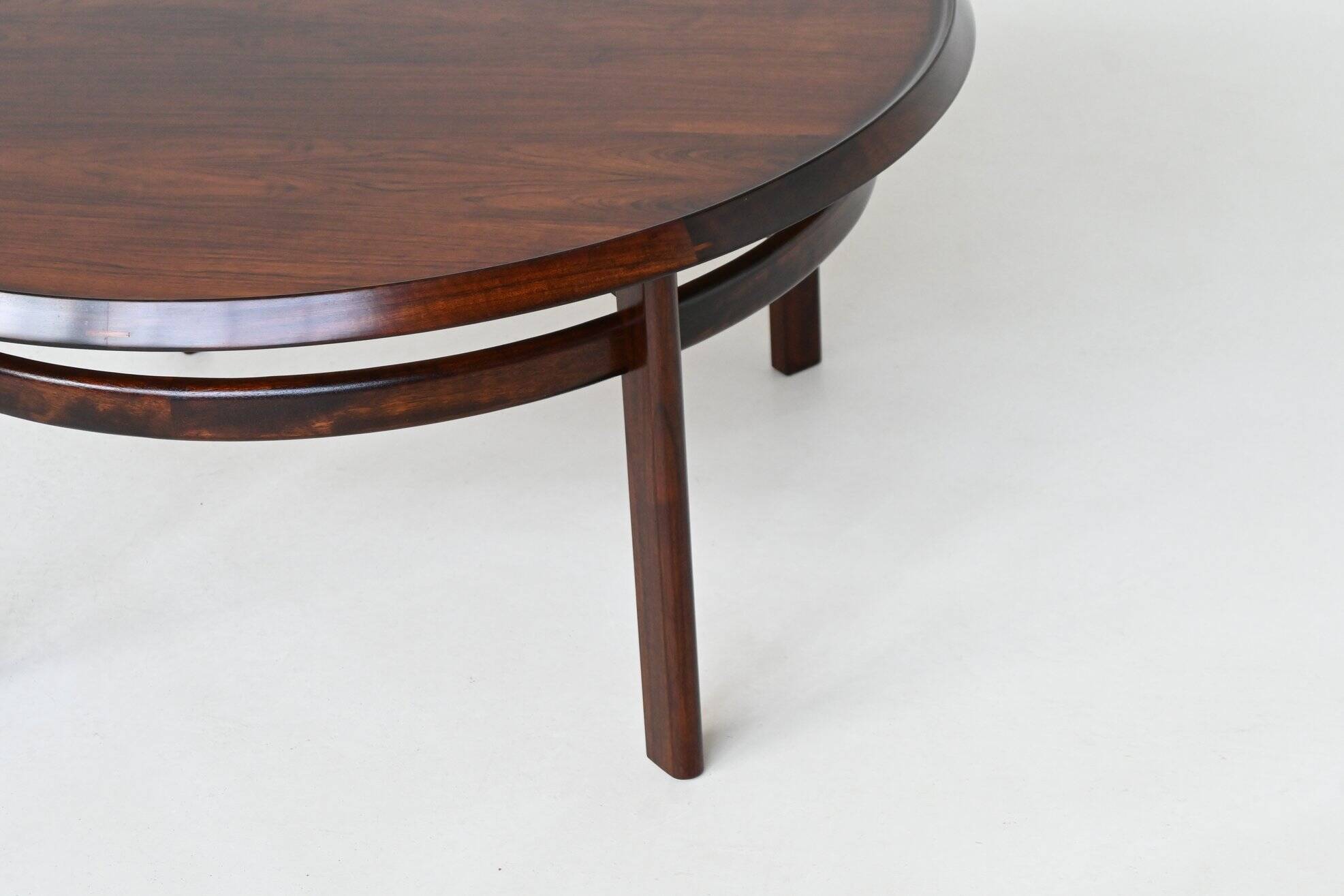 Table basse « Bellis » de Torbjörn Afdal en palissandre, Bruksbo, Norvège, 1960