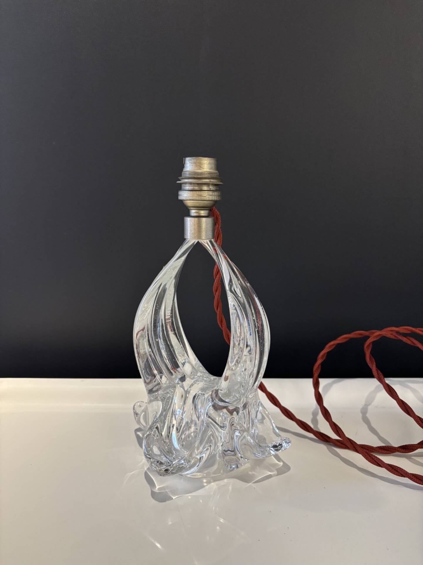 Sculpted crystal lamp base