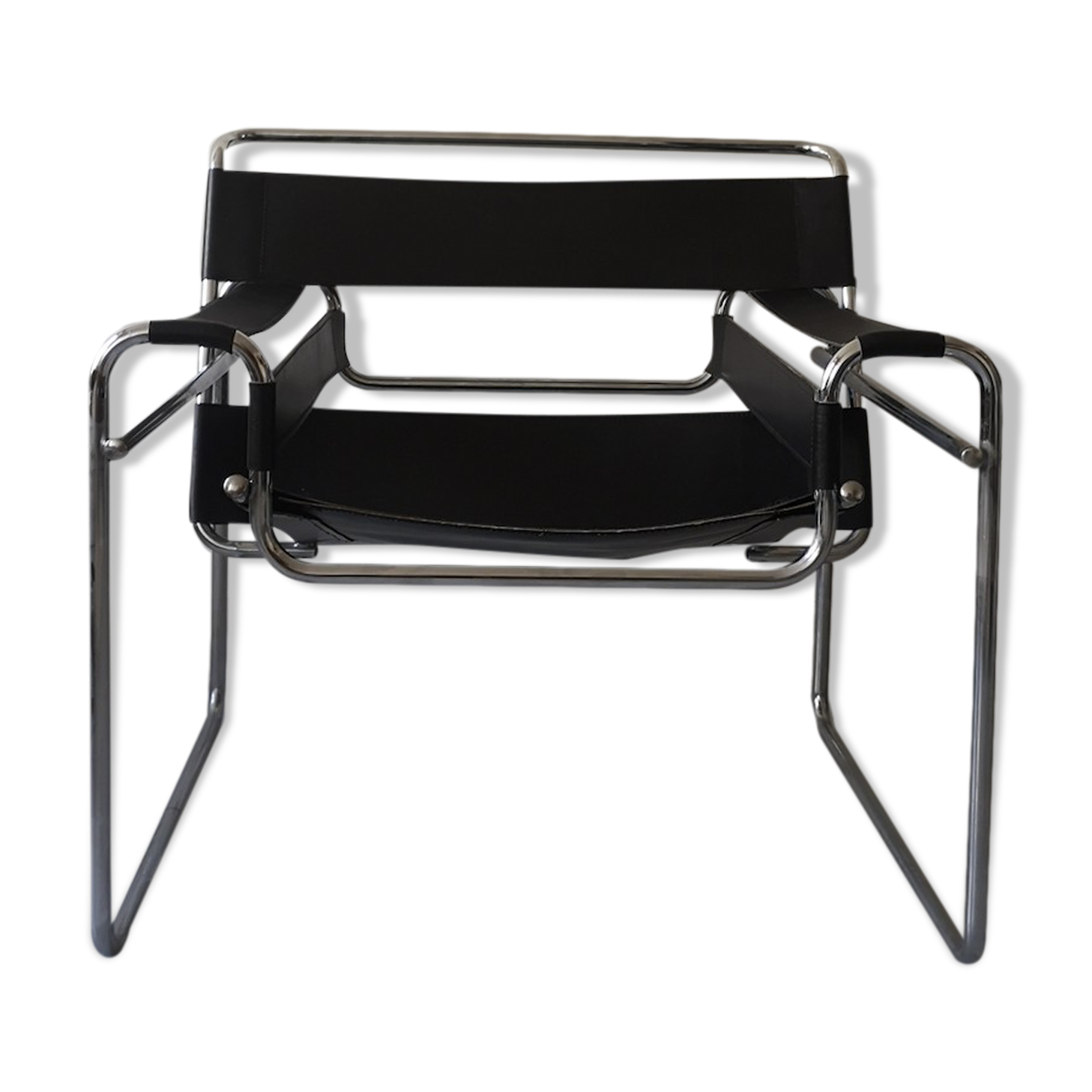 Wassily armchair by Marcel Breuer in black leather, Bauhaus 1970