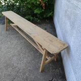 Bench in natural pine