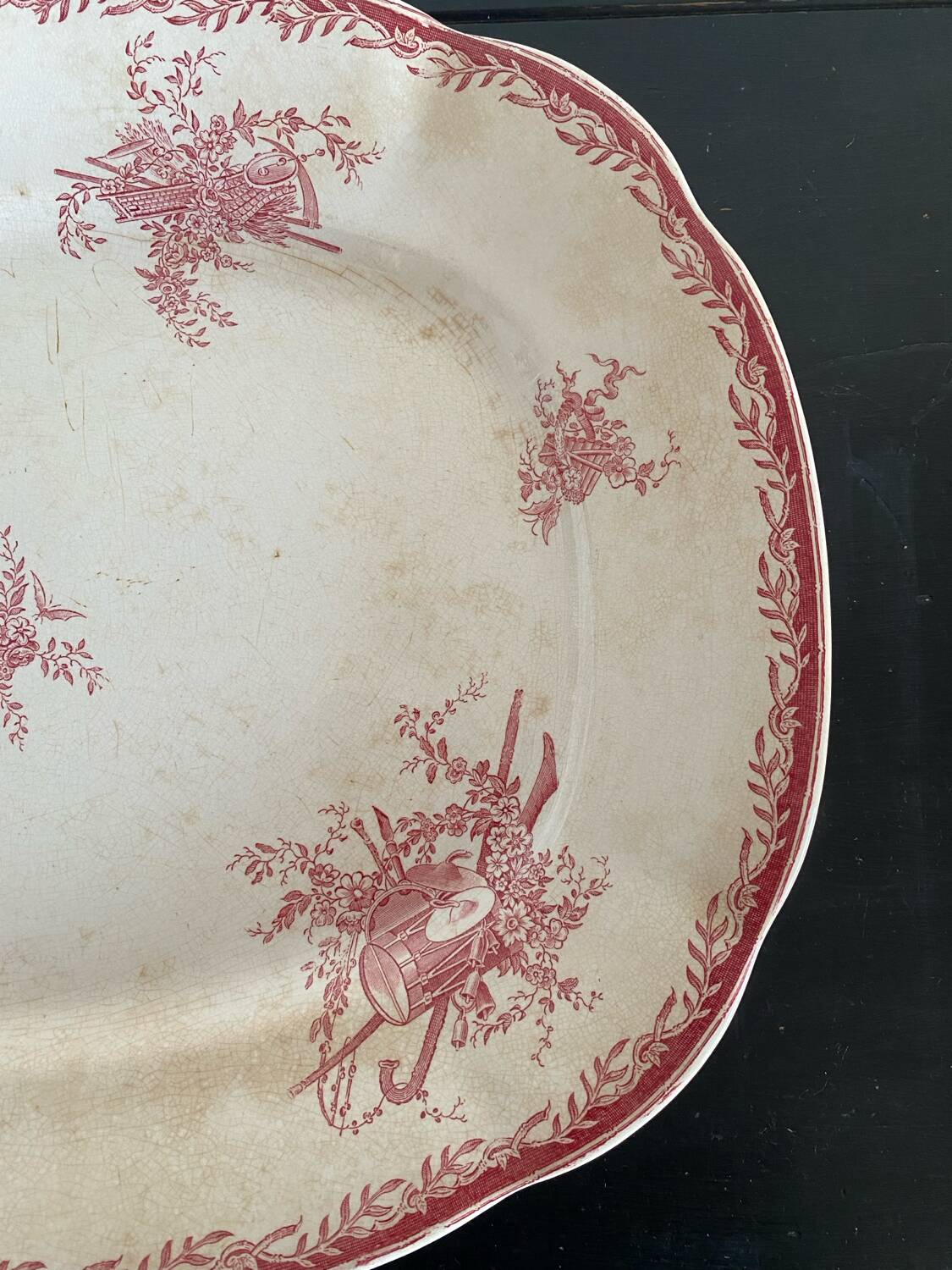 Large Watteau Sarreguemines dish