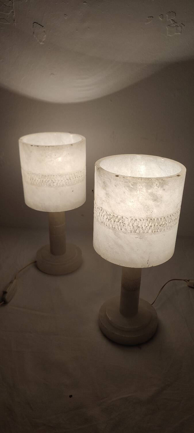 Paire de lampes de table en marbre. Espagne, années 1960.