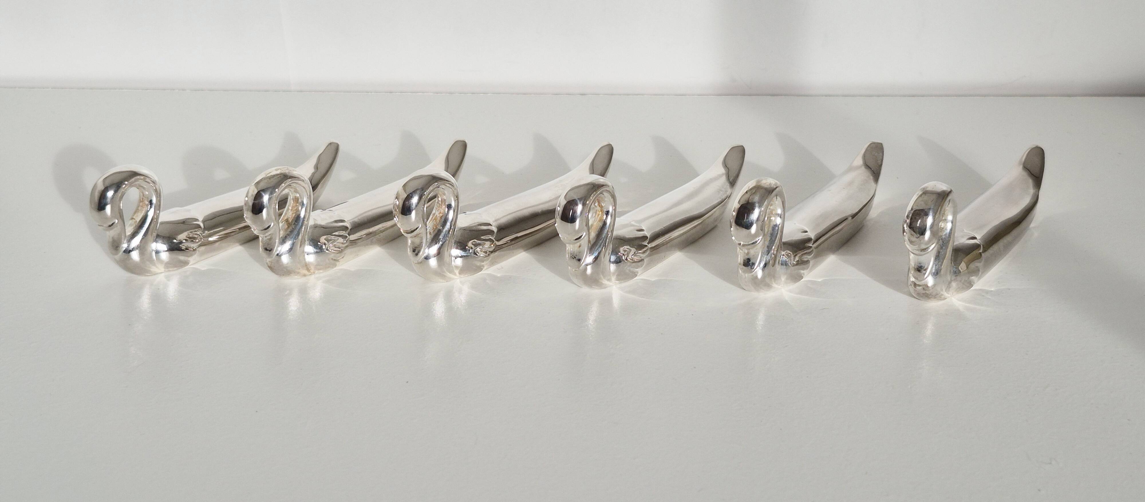 Silver-plated swan knife rests