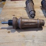 4 furniture legs - vintage
