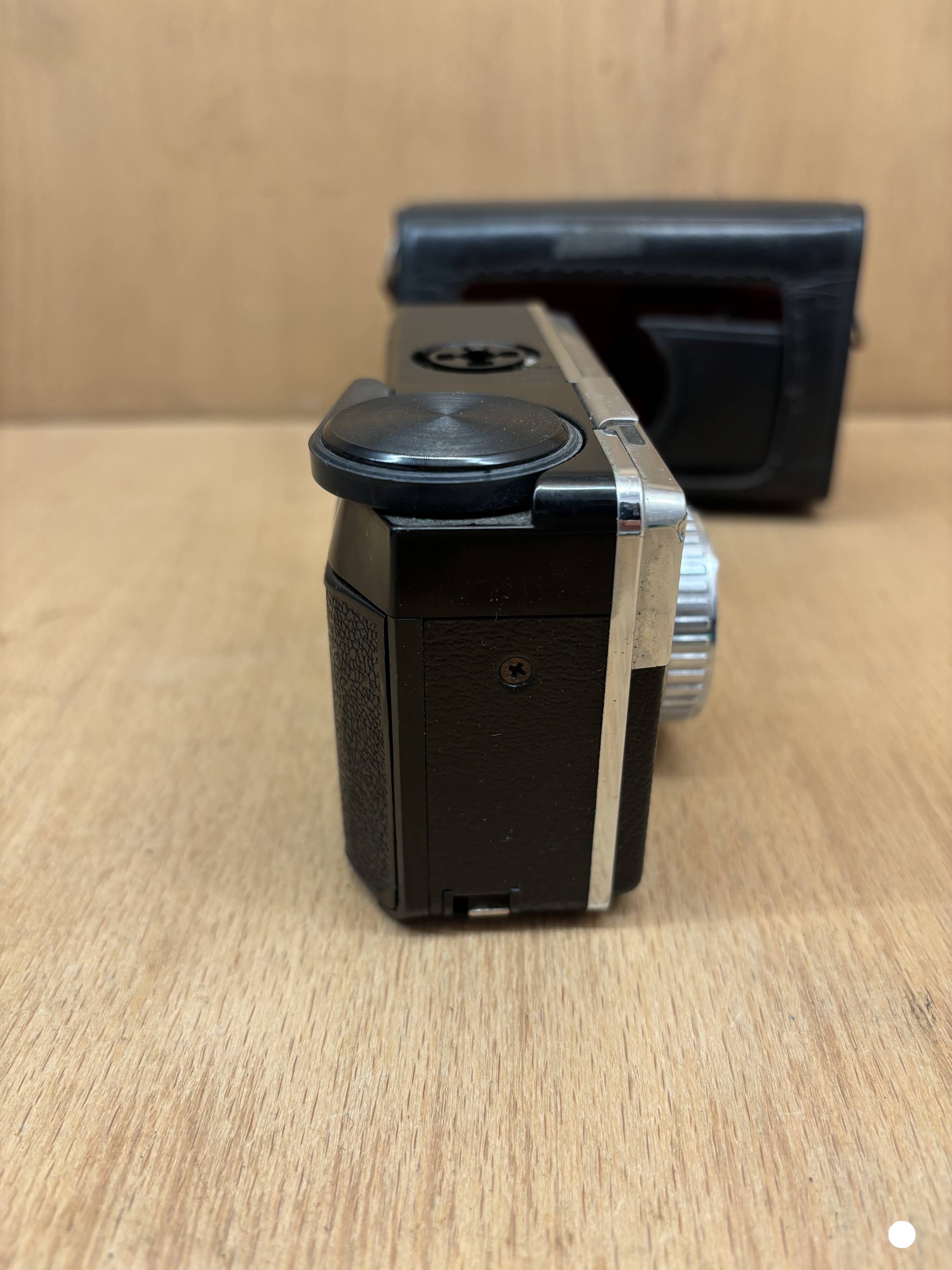 Instamatic 233 camera