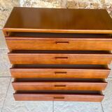 Vintage chest of drawers with 5 drawers in rosewood by Hulsta, circa 1970s.
