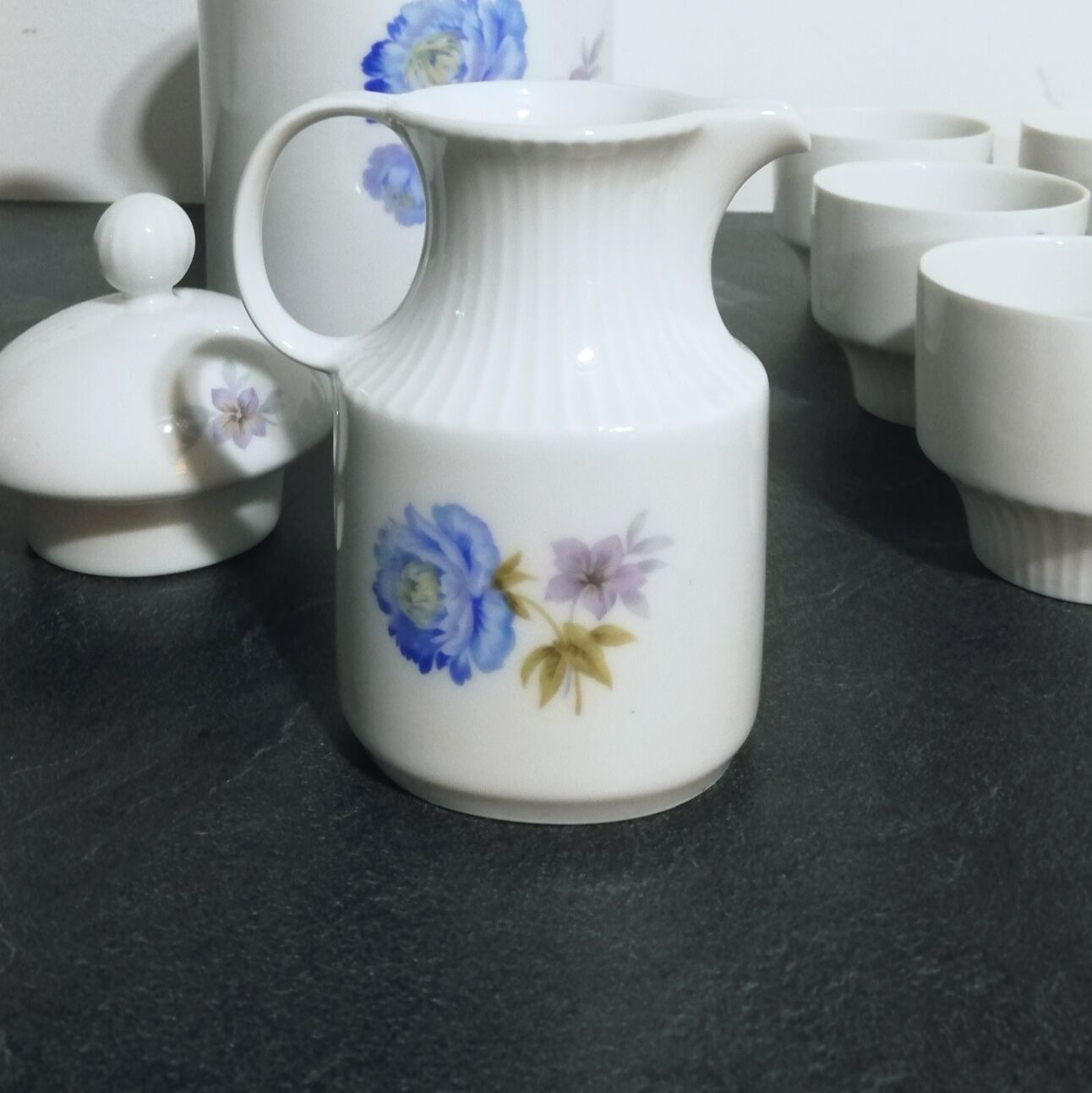 Coffee service "AK Kaiser" 15 pieces