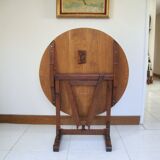 Oak winegrower's table