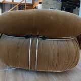 Soriana set of 4 pieces including a 4-seater sofa, 2 armchairs, and a pouf by Tobia and Afra Scarpa, Italy.