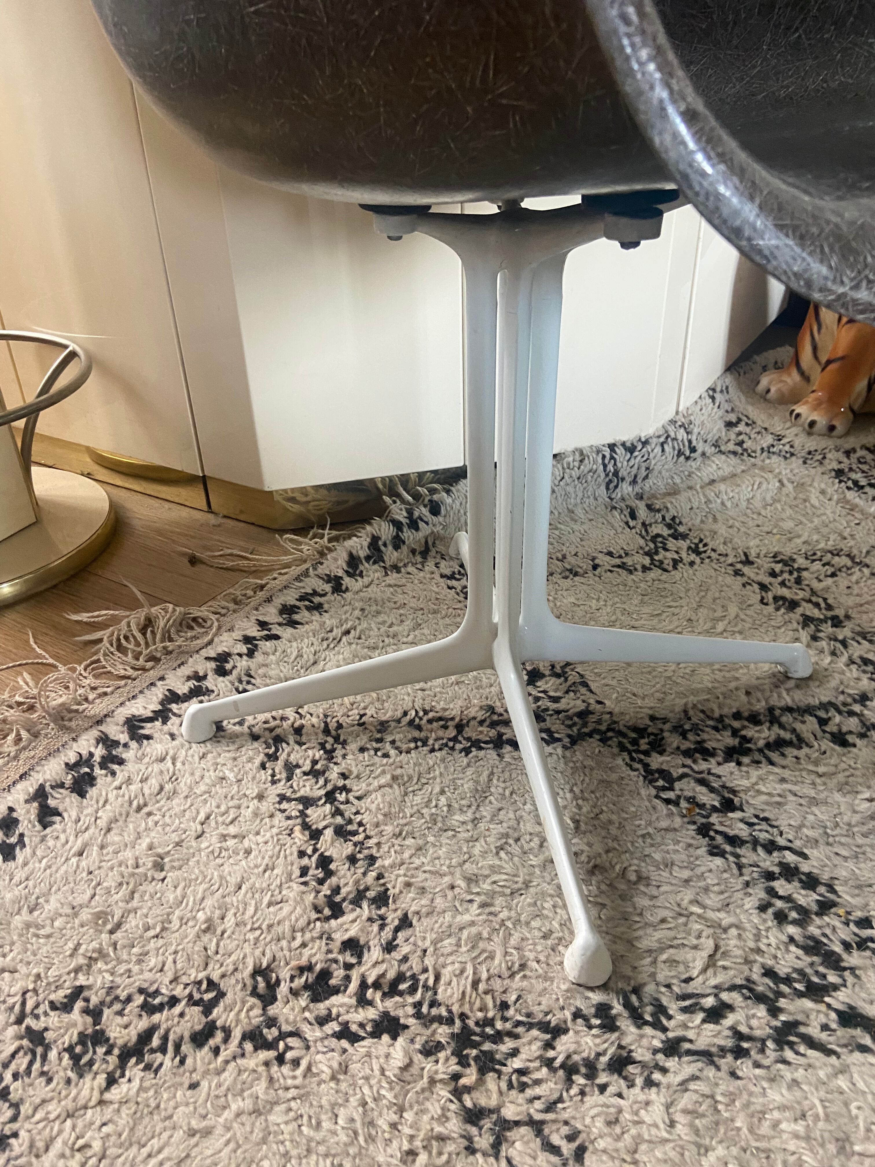 Armchair by Charles & Ray Eames La Fonda