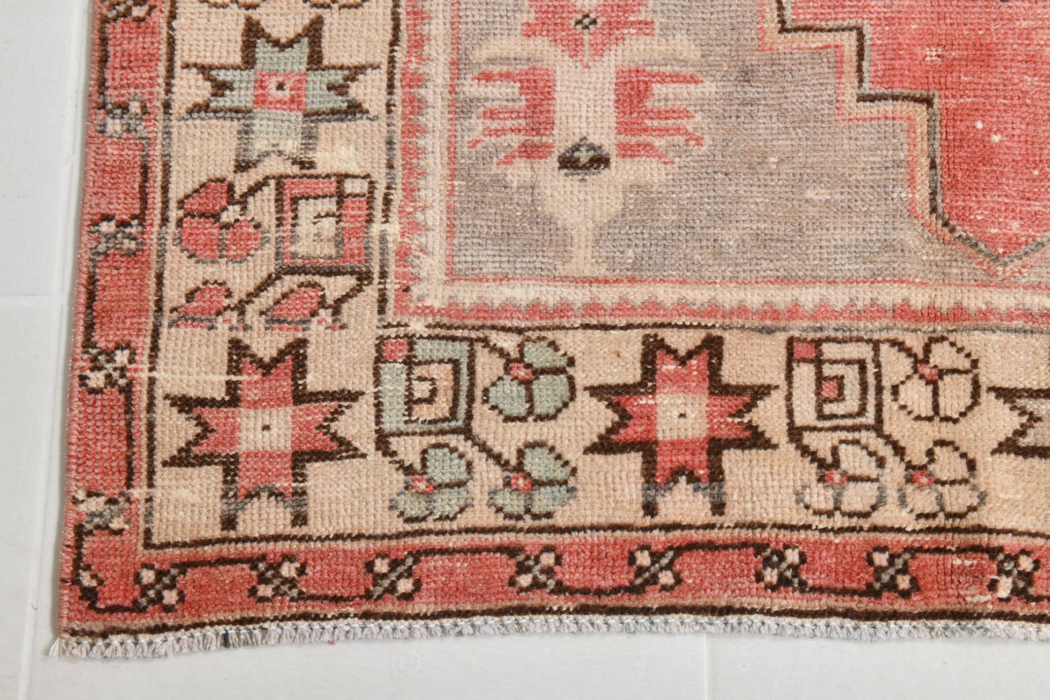 4x8 Red Cream Handmade Oriental Vintage Rug, 117x230Cm