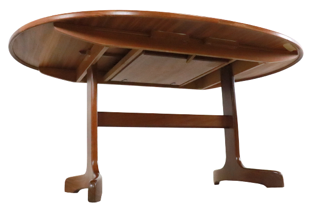 G-Plan oval adjustable table