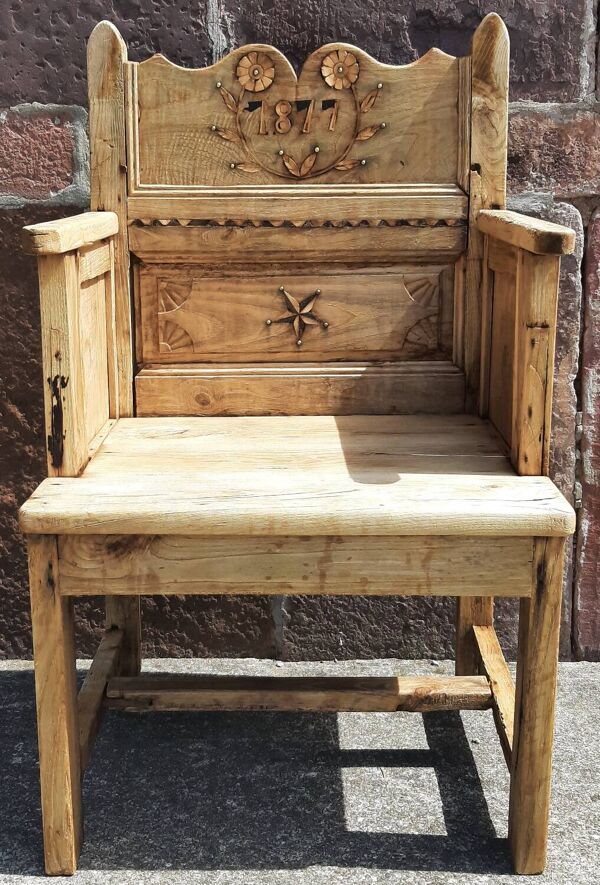Fauteuil, chayère ou trône en bois, début 19ème siècle.