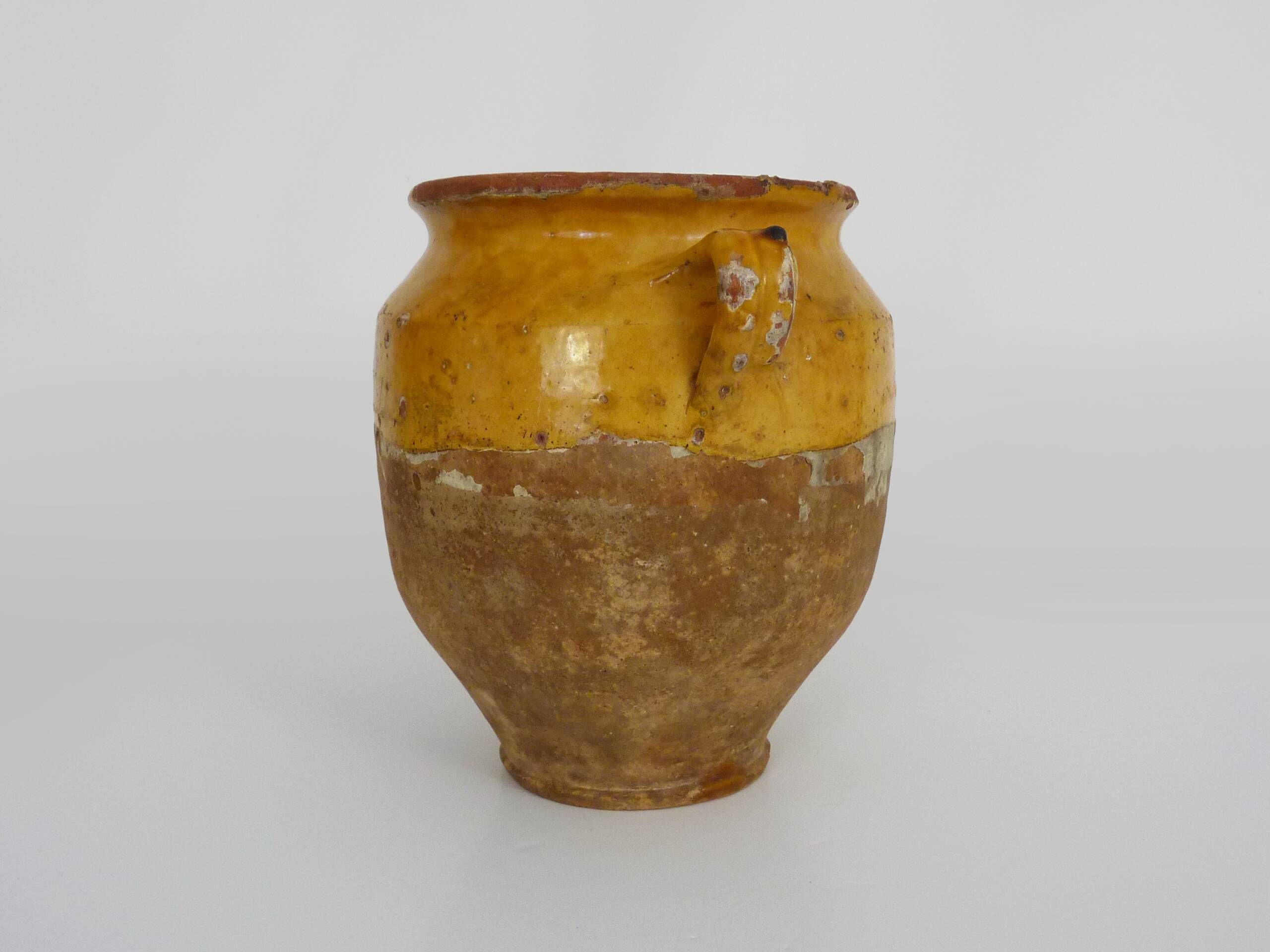 Glazed yellow confit pot, south west of France. Storage jar. Pyrenees 19th century