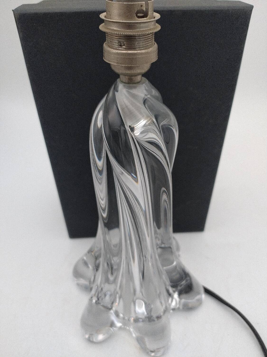 Lamp base in Vannes crystal.