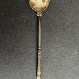 Moulded glass mustard