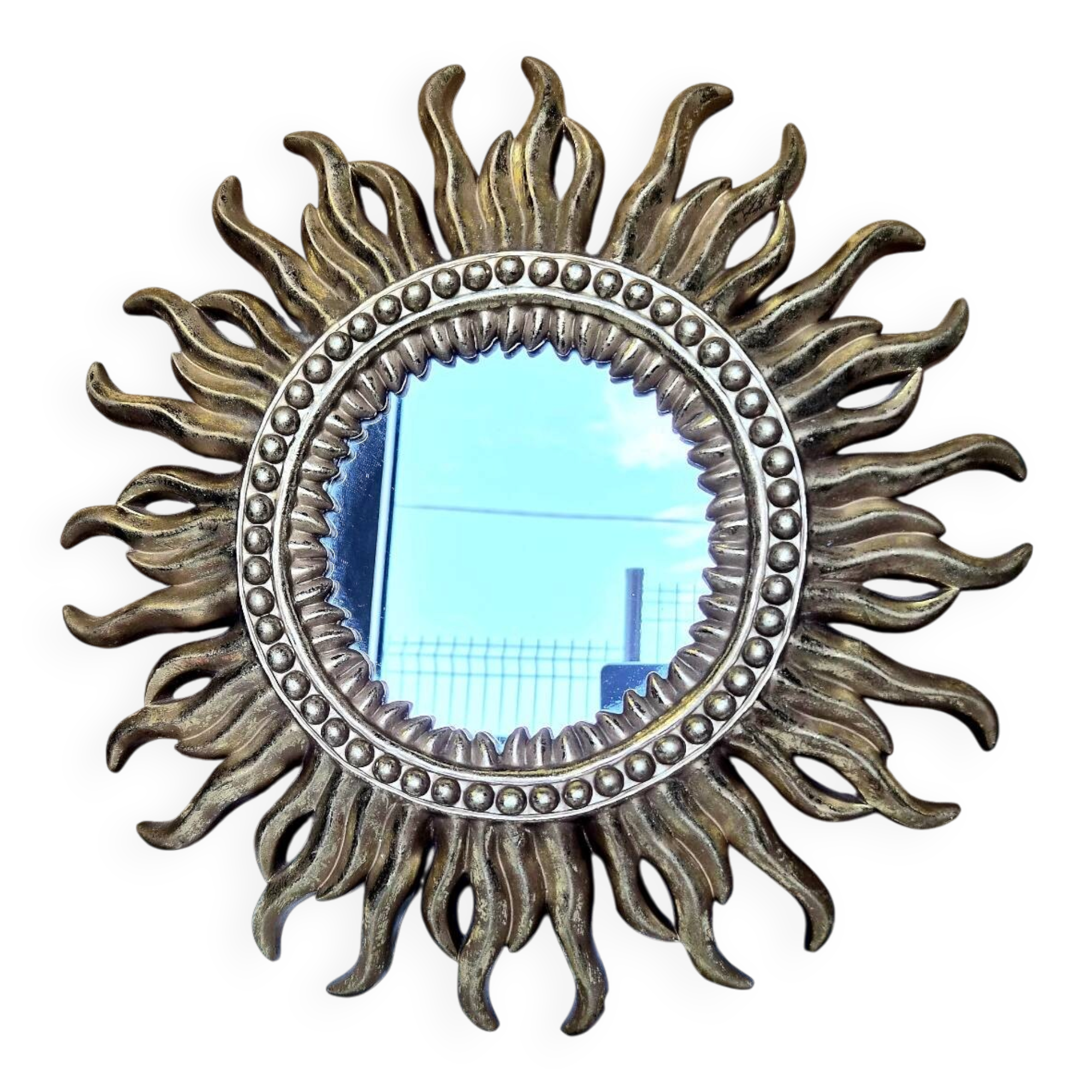 Vintage Gold Sun Mirror – A Mid-Century Classic for a Stylish Décor