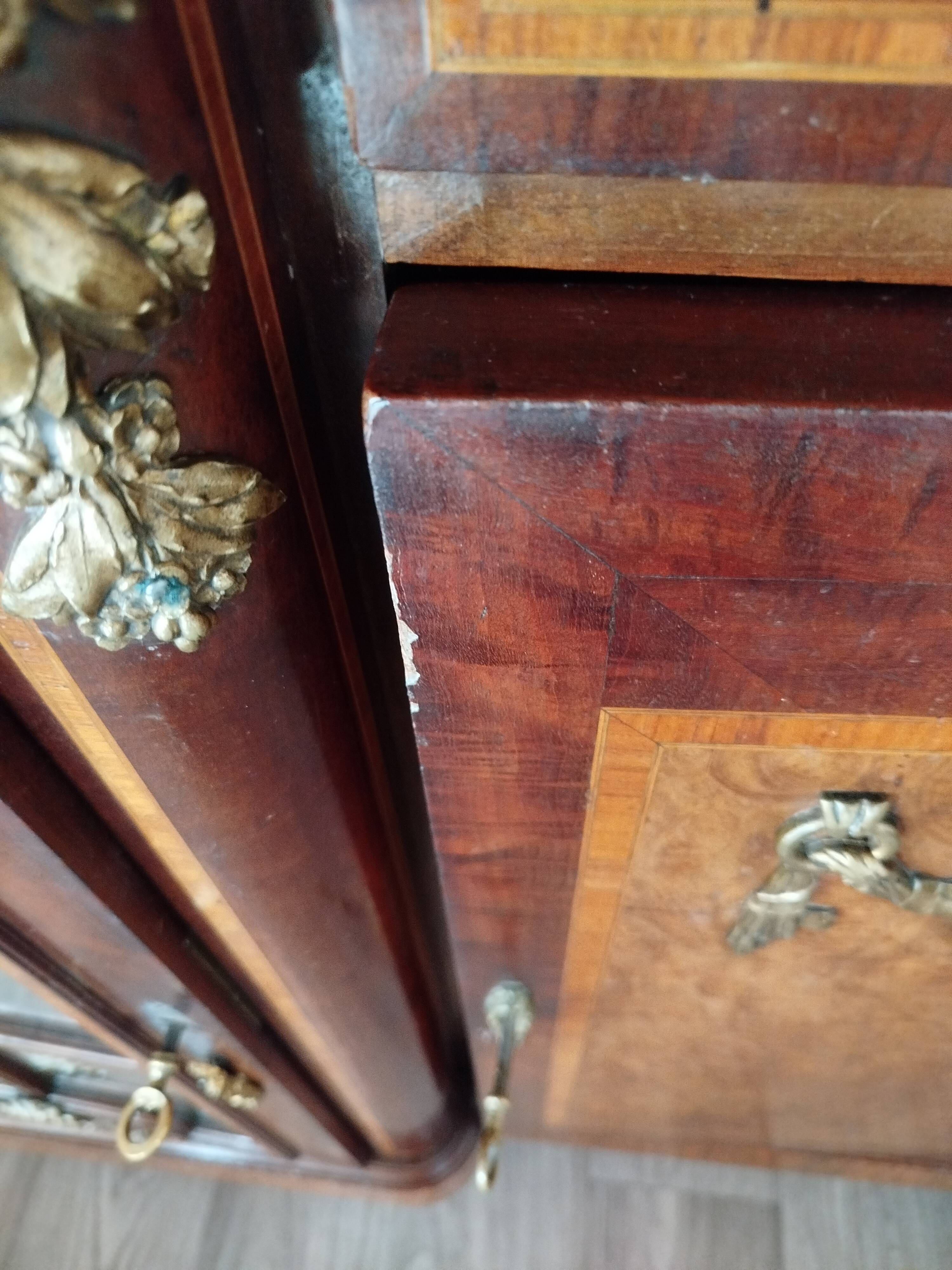 Buffet style Napoleon III