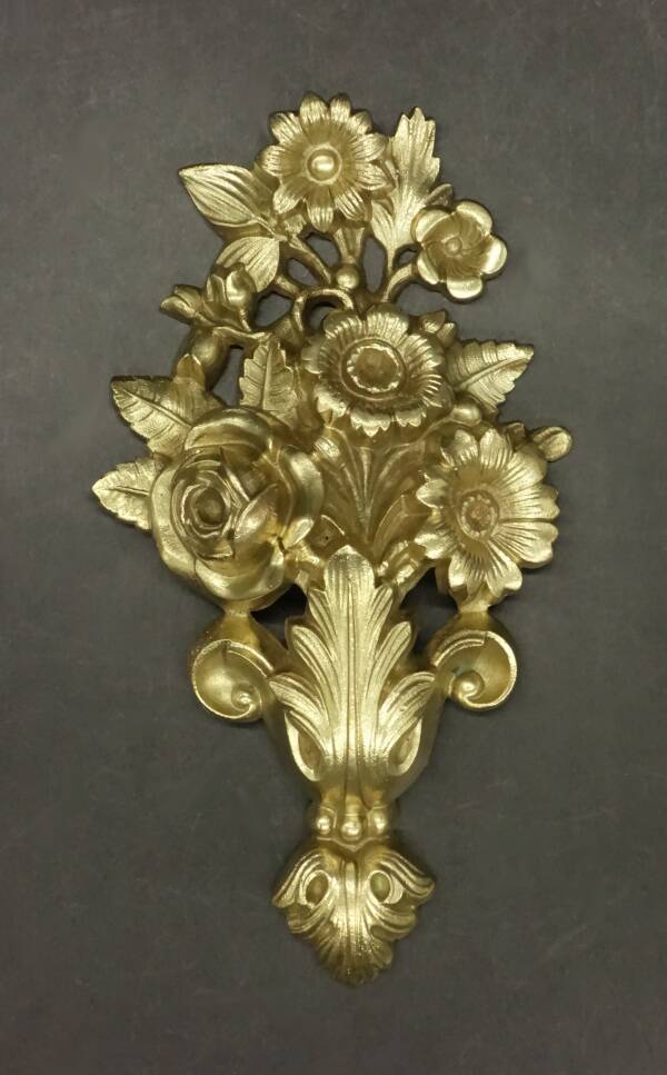 Ensembe de deux ornements floraux style Louis XVI - bronze doré