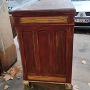 Bank oak counter patina wine lees old icehouse Henri ASSET