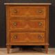 Petite commode française de style Louis XVI