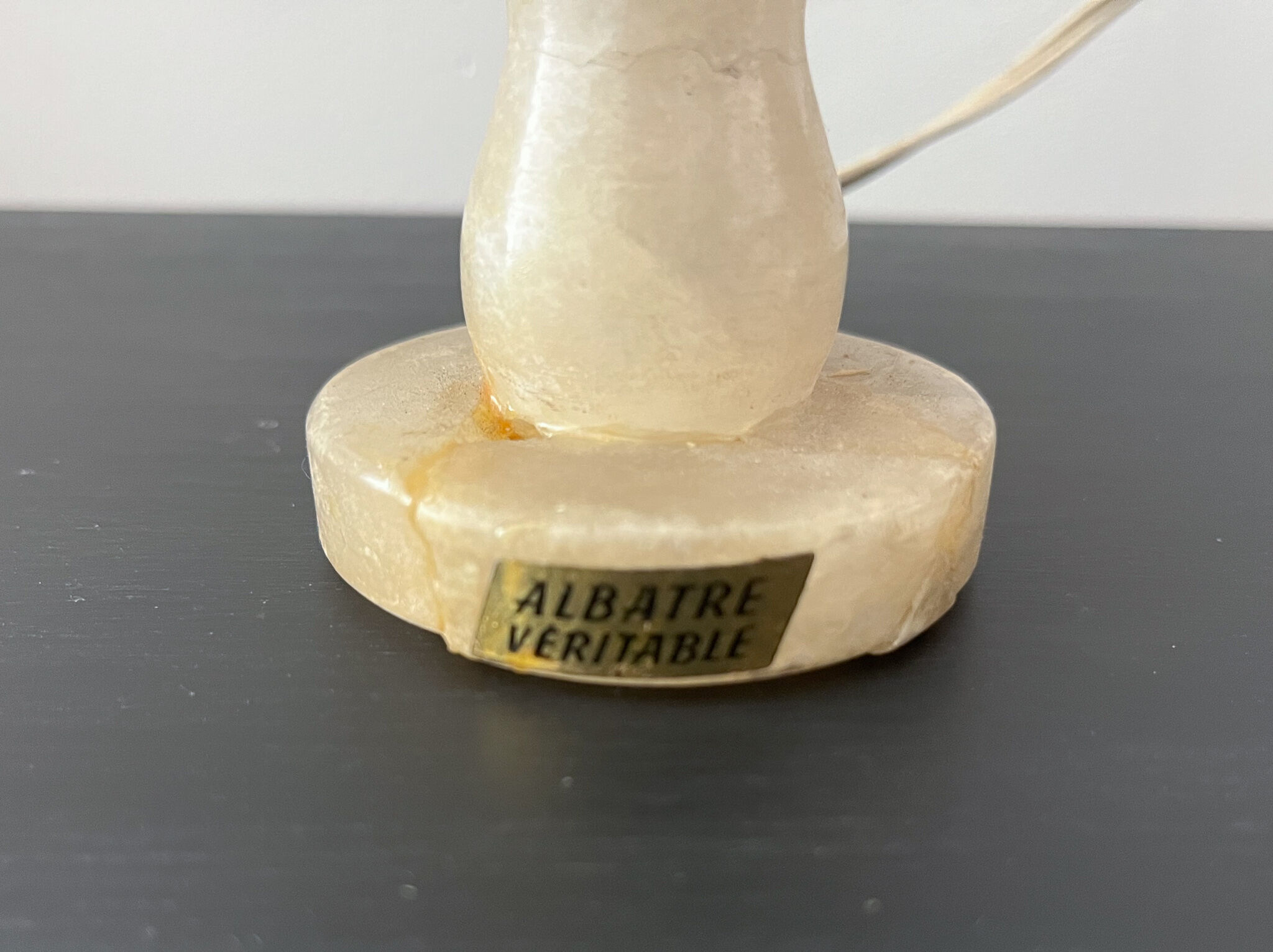 Pair of vintage albatre lamps
