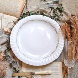 Round dish, hard porcelain, Rheinpfalz, Germany