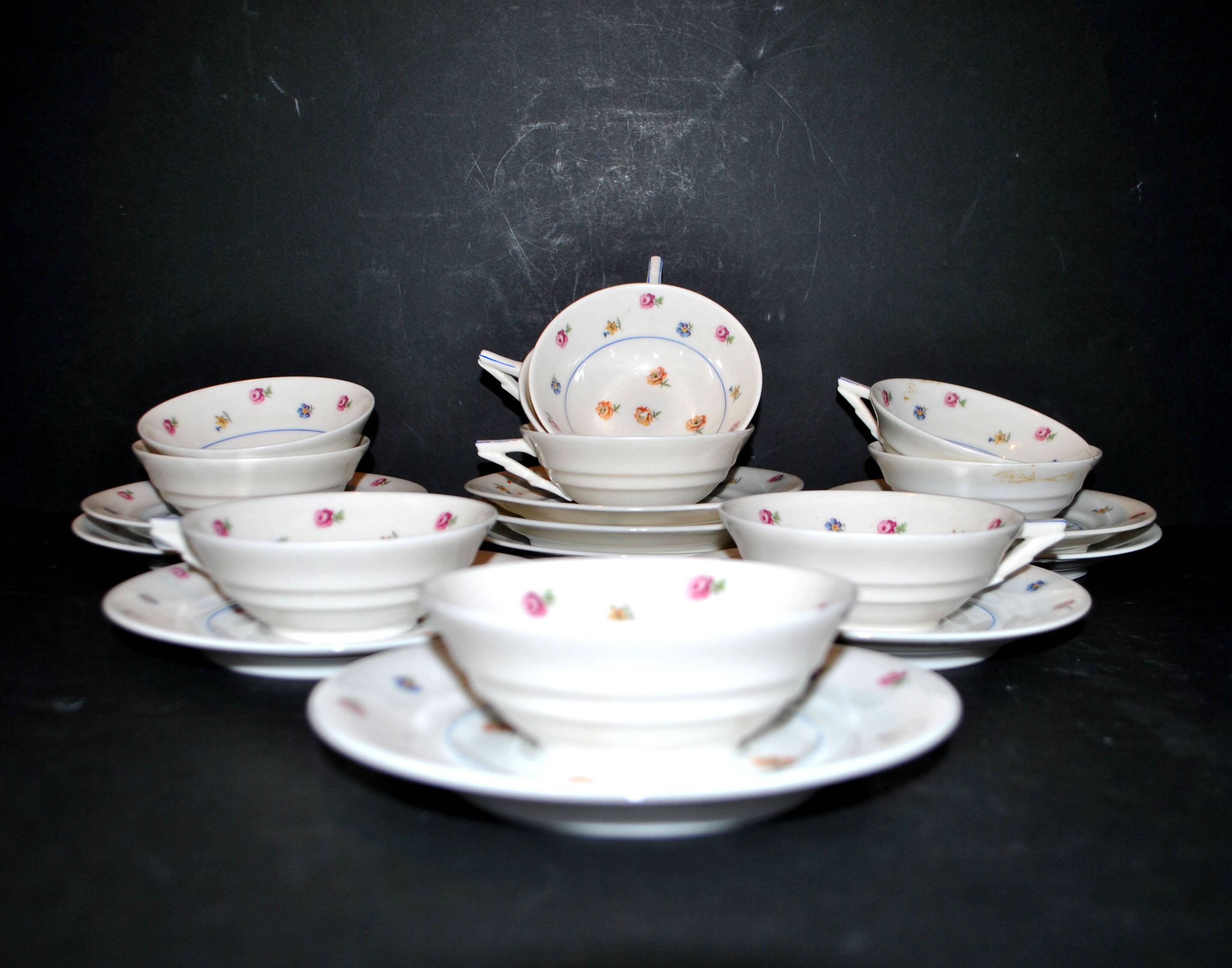 Service à thé Art Déco théière, 10 tasses en porcelaine de Limoges Chapus fils, 1930