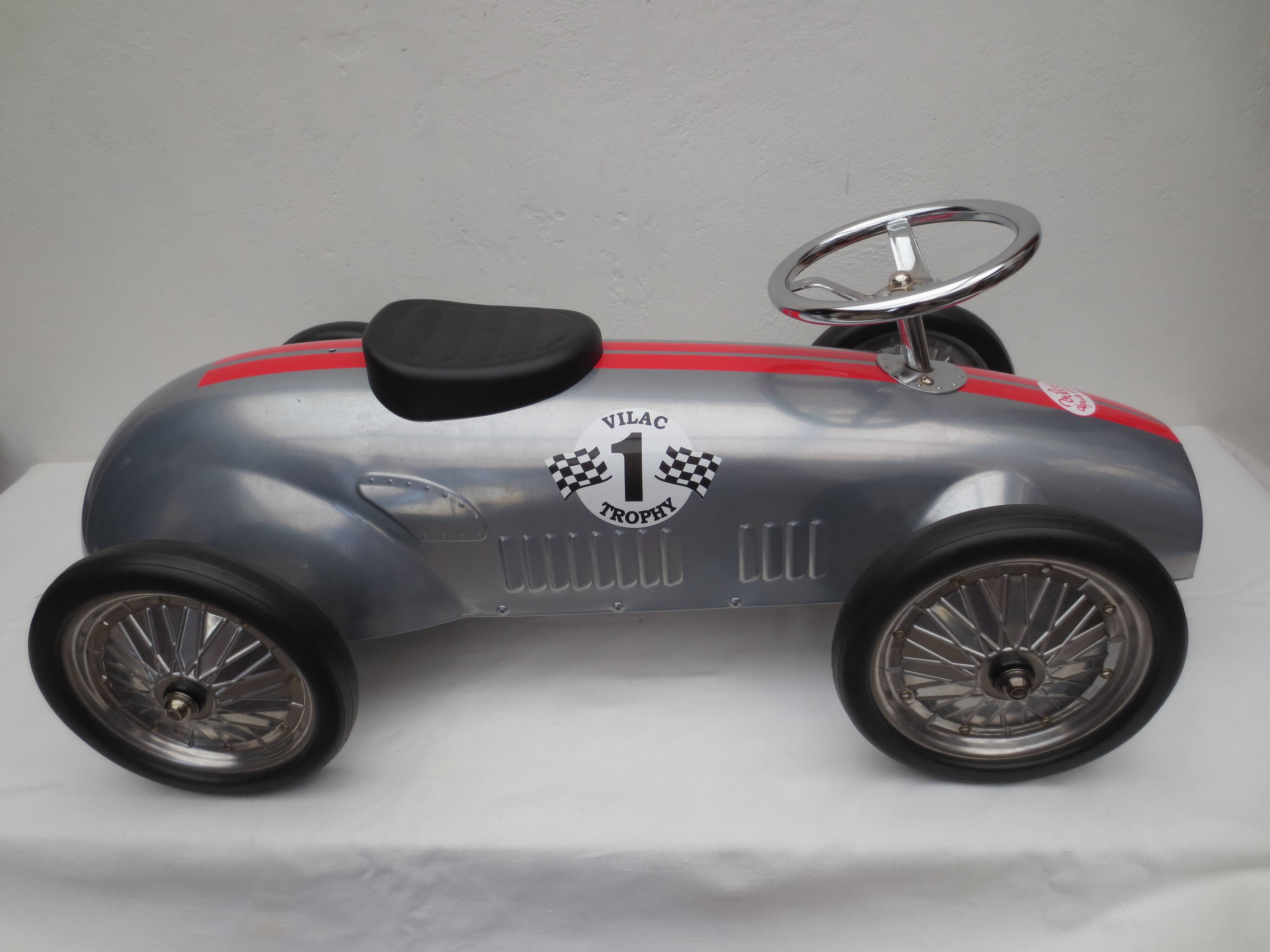 metal car for children (vilac) CE