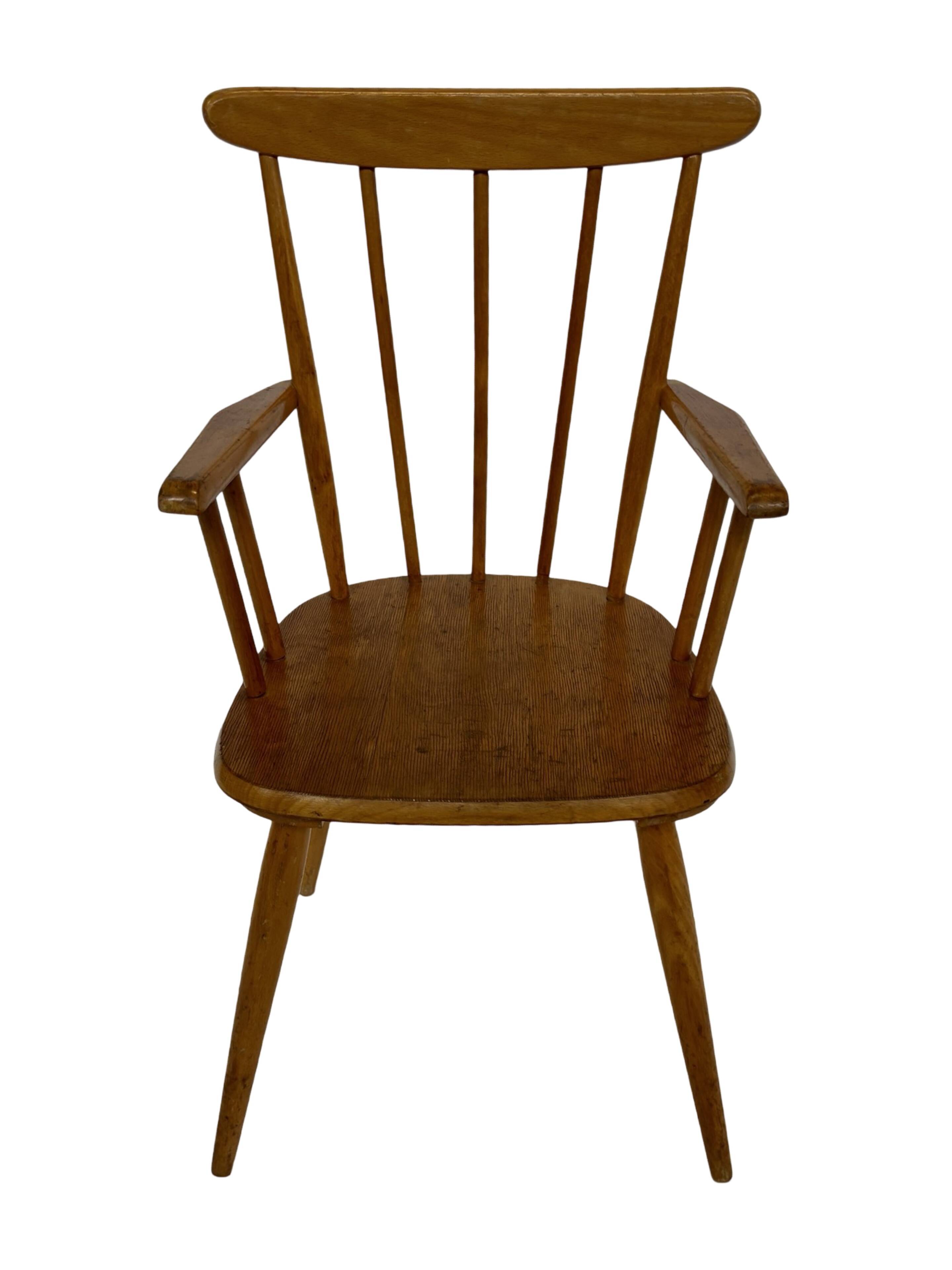 Vintage children's chair children's room slatted chair design 50's