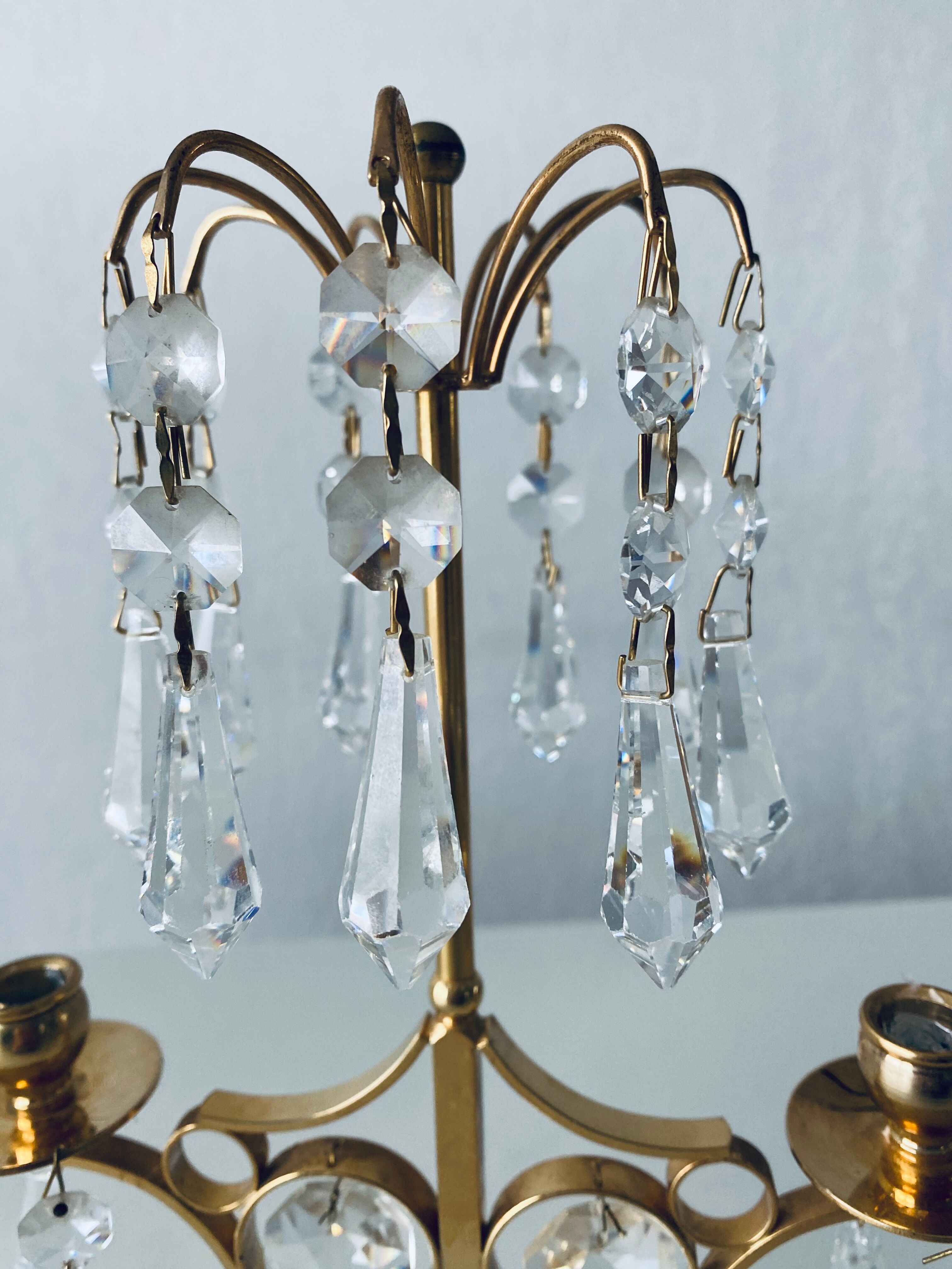 Candle holder with tassels