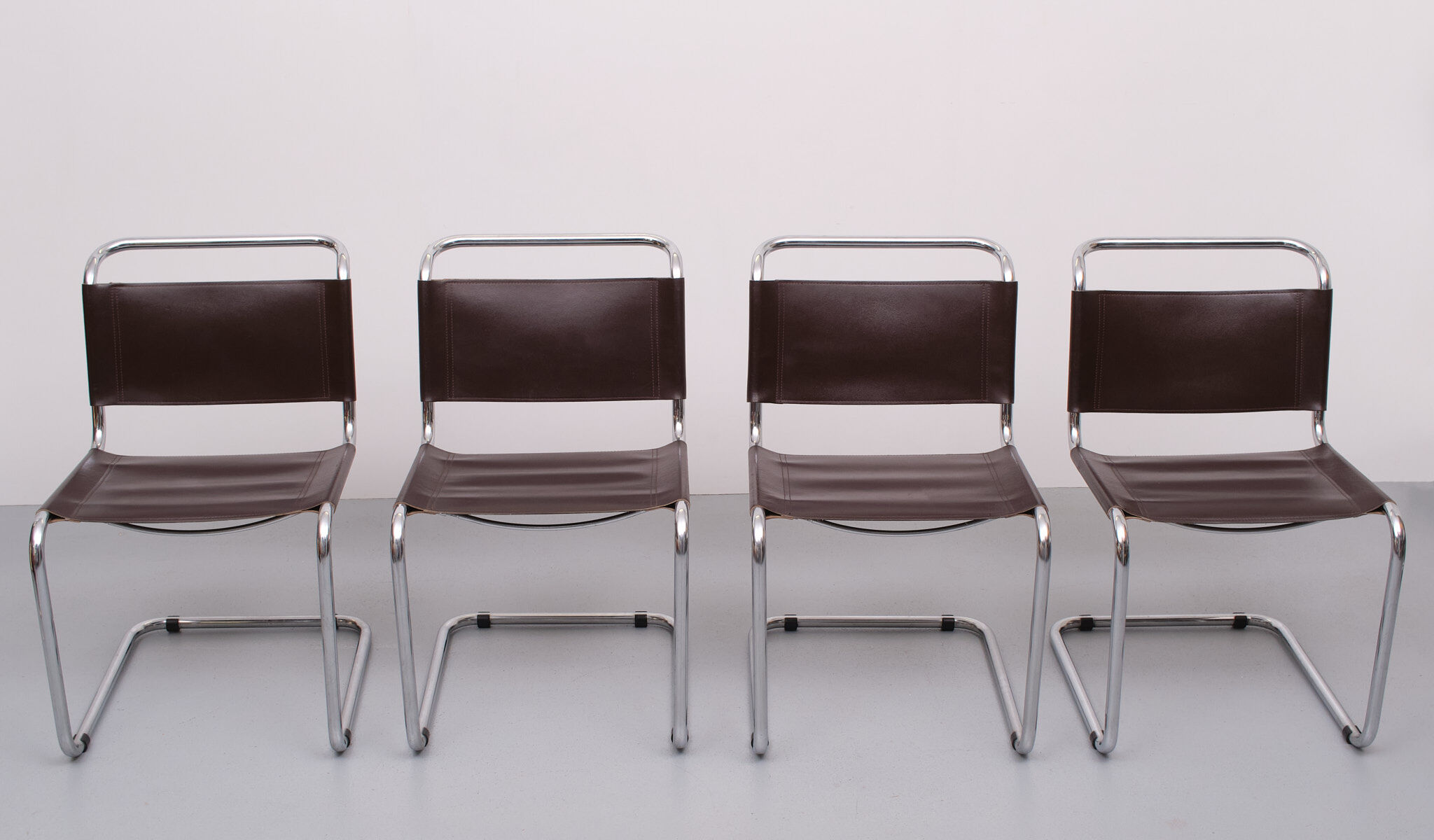 4 Mart Stam S33 Cantilever Dining Chairs, 1970s