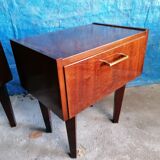 Lot 2 vintage bedside tables